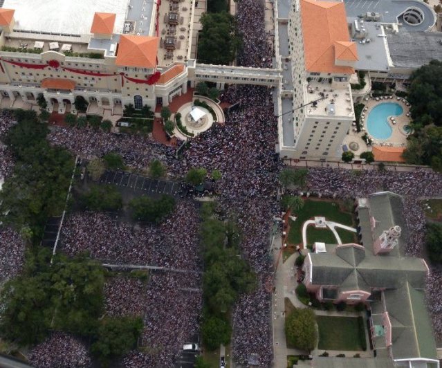 Crowds estimated at 25,000,000 Scientologists swarmed the new Flag Building during COB RTC David Miscavige’s speech to open the facility. Photo courtesy of Johnny Tank at the criminally suppressive Underground Bunker