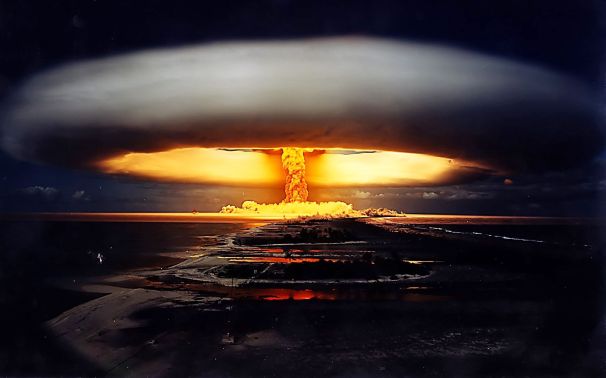 nuclear-bomb-explosion